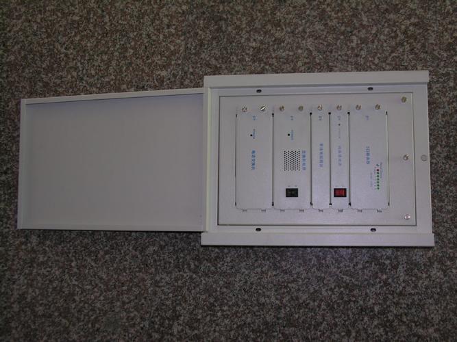 是國(guó)內(nèi)較早專(zhuān)業(yè)從事通信配線設(shè)備和網(wǎng)絡(luò)設(shè)備的研發(fā),制造,銷(xiāo)售于一體的