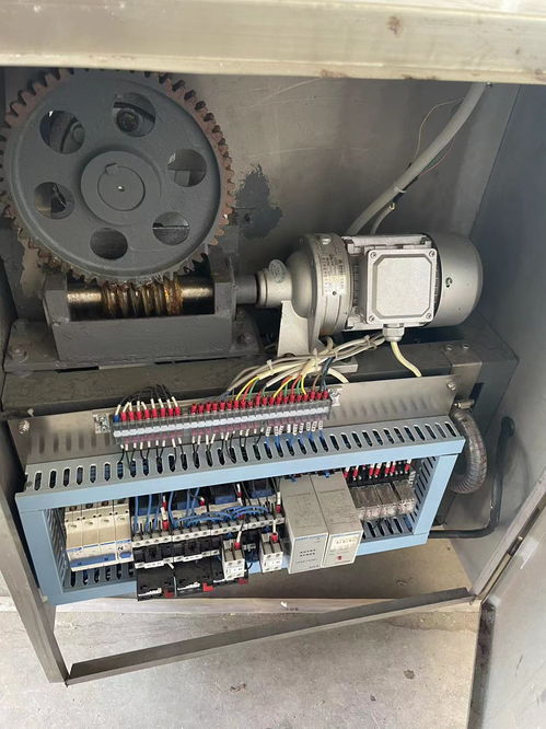 供應(yīng)二手真空和面機(jī) 包子水餃皮饅頭食品加工設(shè)備 支持定制